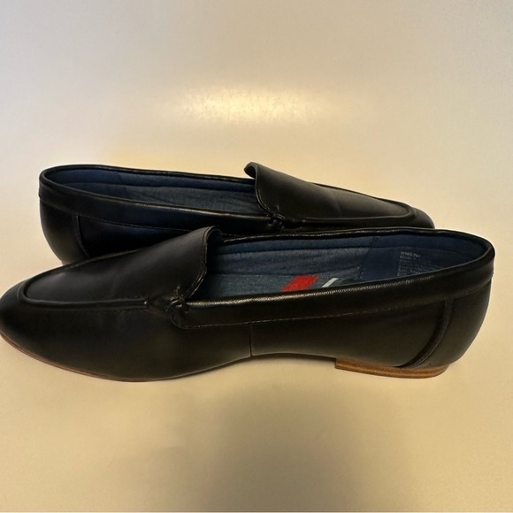 Chaps Womans Black Slip-On Flat Loafers Shoes Size 7 M Casual Comfy Almond Toe - Picture 4 of 10